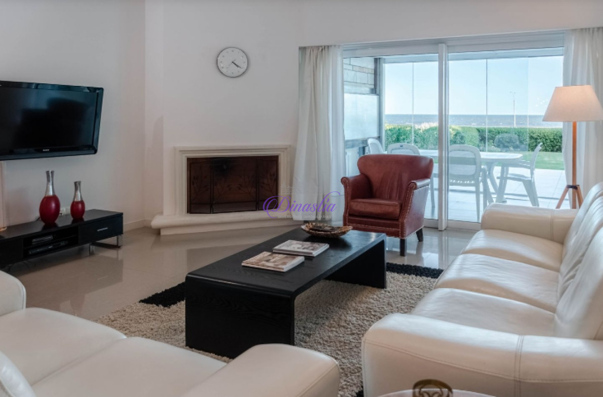 Apartamento ID.386 - Alquiler Invernal Apartamento de 2 Dormitorios en Veramansa, Punta del Este.