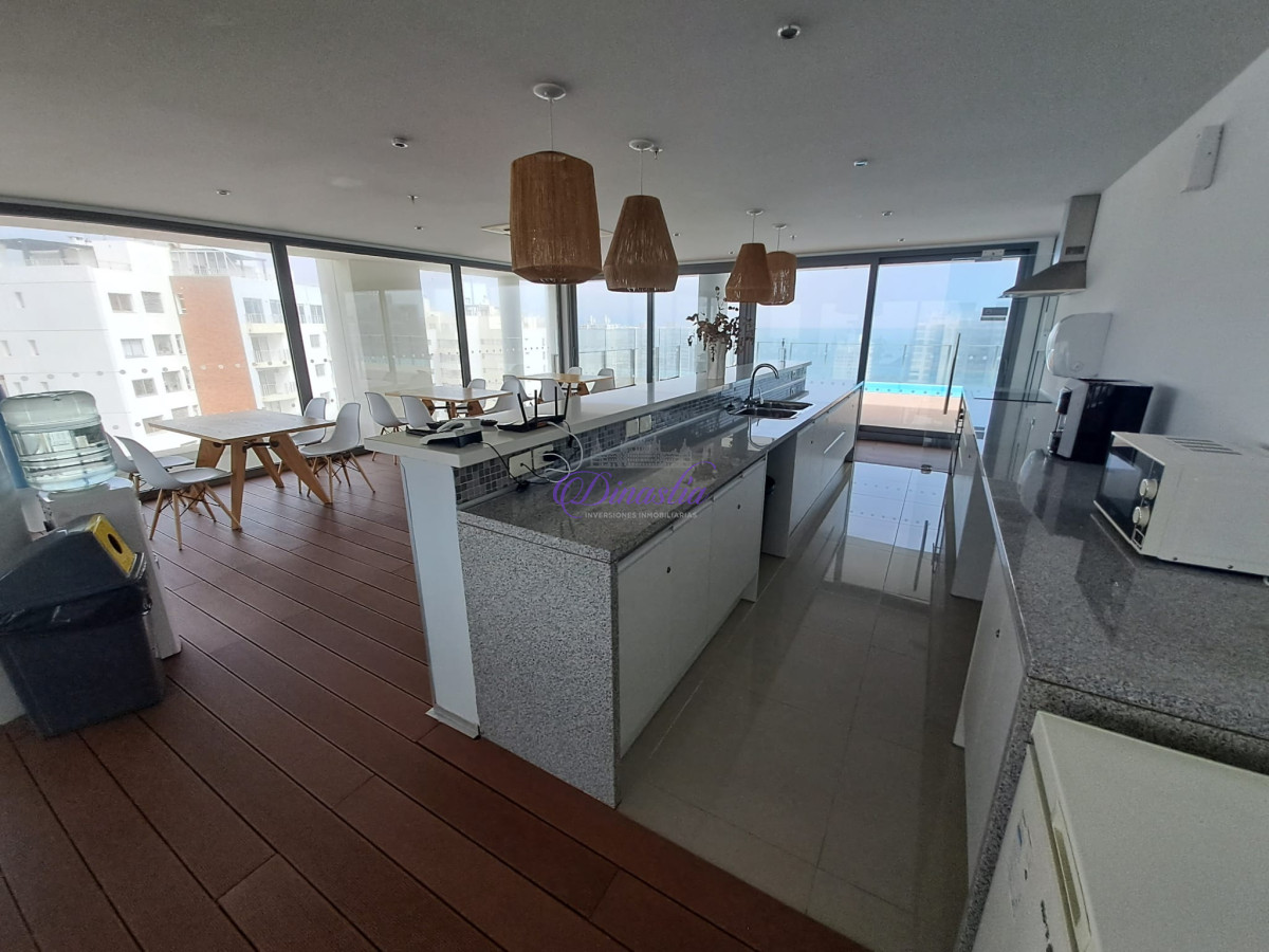 Apartamento ID.155 - Alquiler Invernal Apartamento 1 dormitorio y medio en Playa Brava, Punta del Este.
