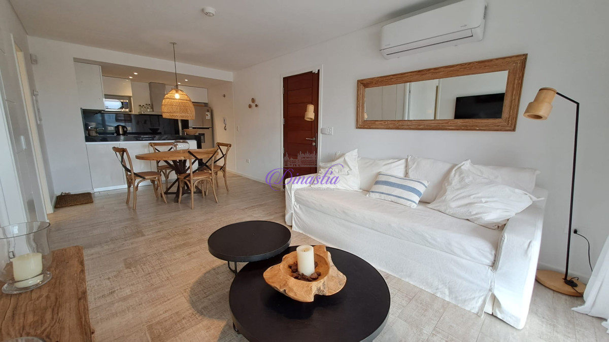 Apartamento ID.289 - Alquiler temporario Apartamento de 1 dormitorio frente al mar en La Barra, Maldonado