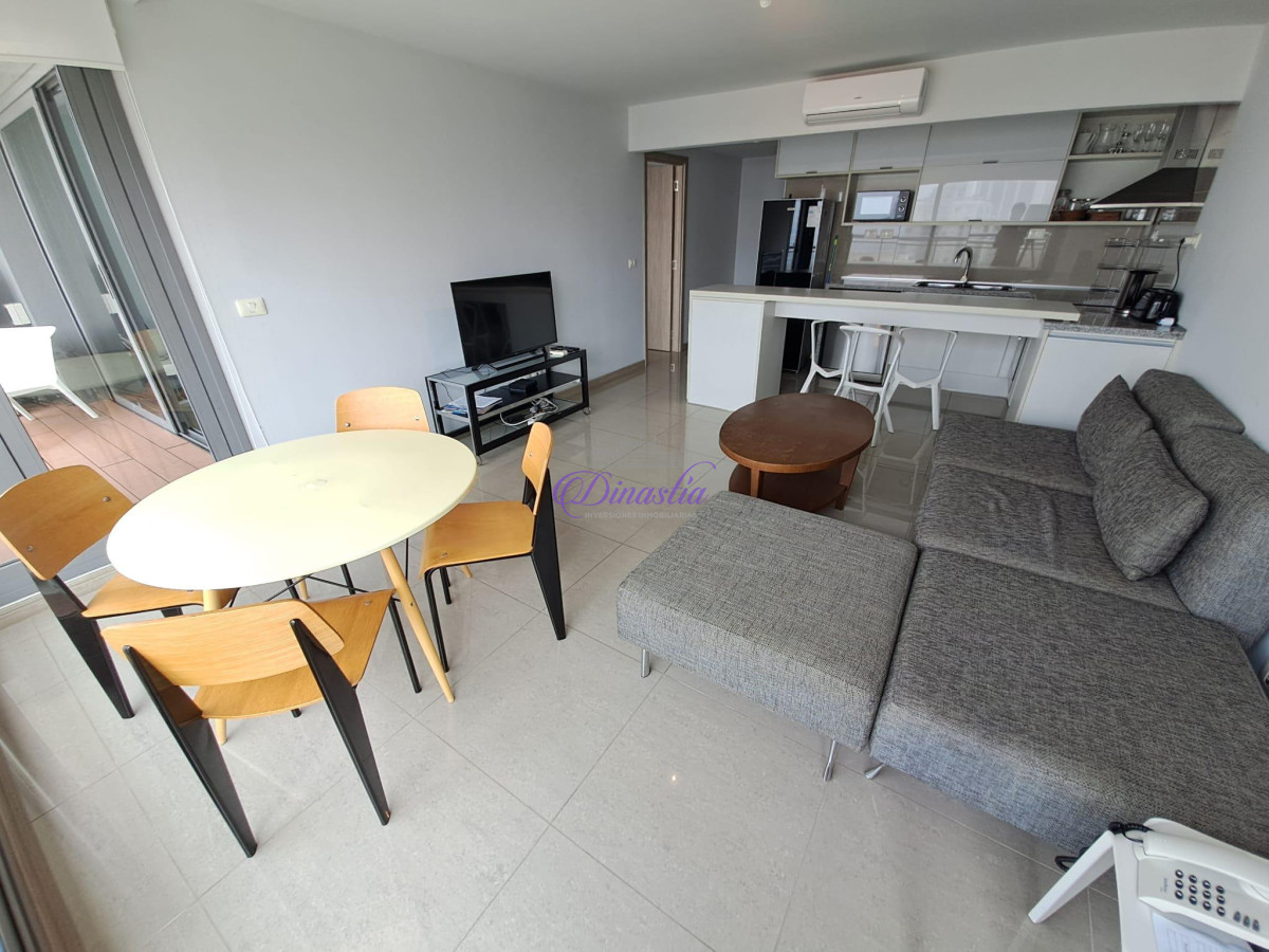Apartamento ID.9 - Alquiler Temporario Apartamento 1 dormitorios en Playa Brava, Punta del Este.