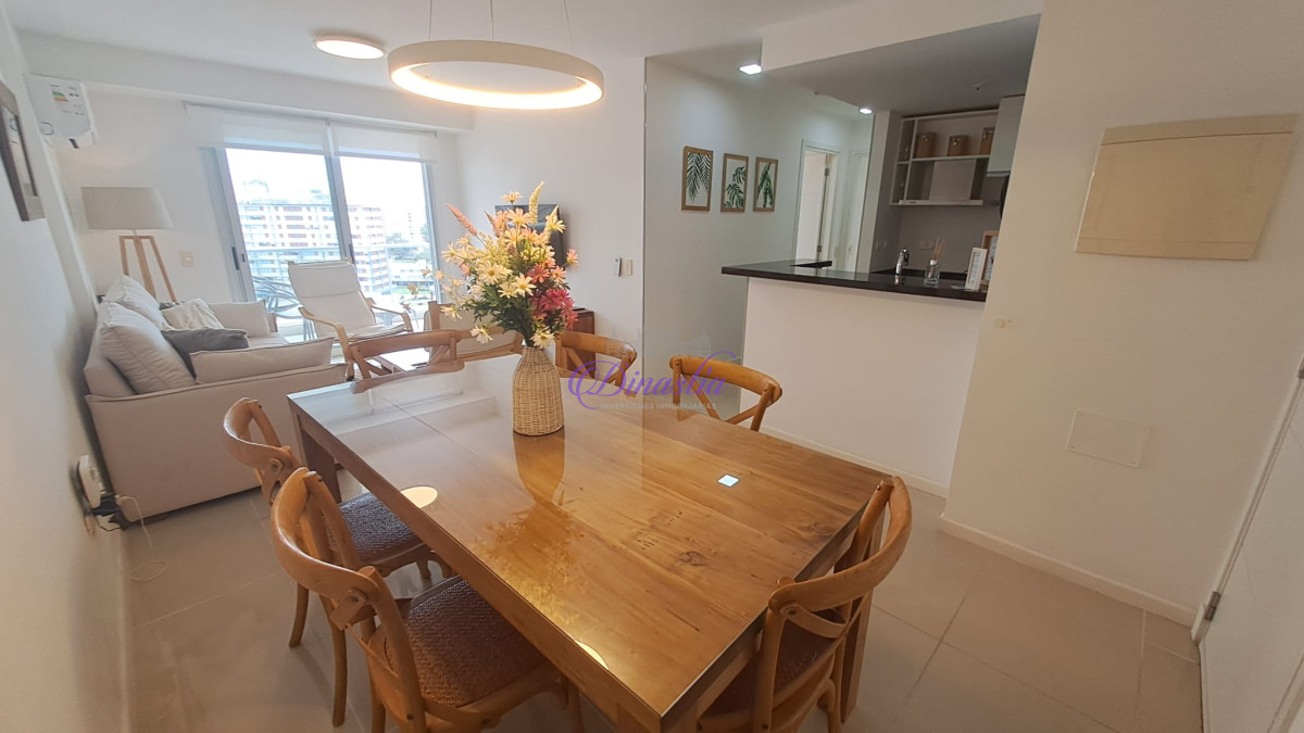 Apartamento ID.442 - Venta Apartamento de 2 dormitorios en Parada 3, Punta del Este