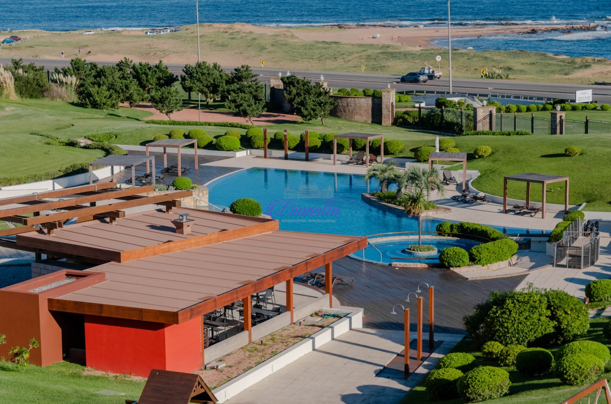 Apartamento ID.310 - Venta Penthouse de 4 dormitorios en Veramansa, Punta del Este