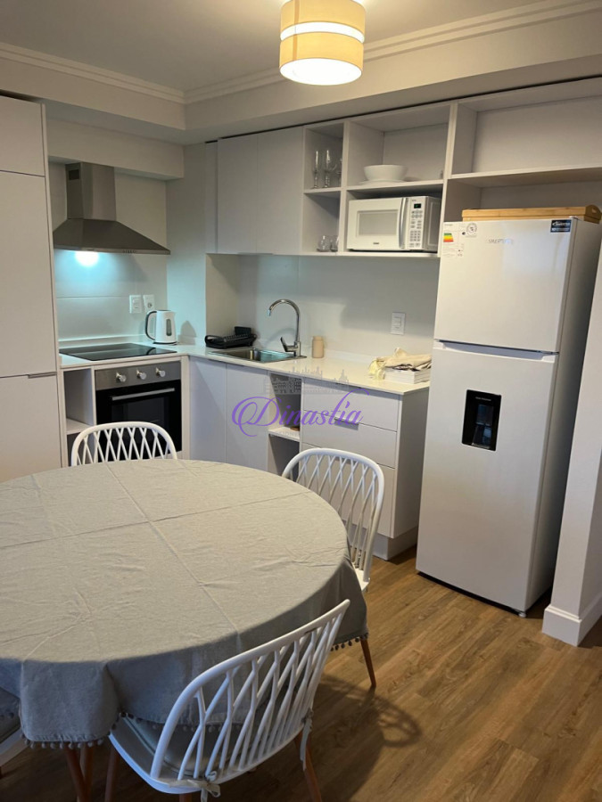 Apartamento ID.516 - Alquiler Anual de 1 dormitorio sobre Roosevelt