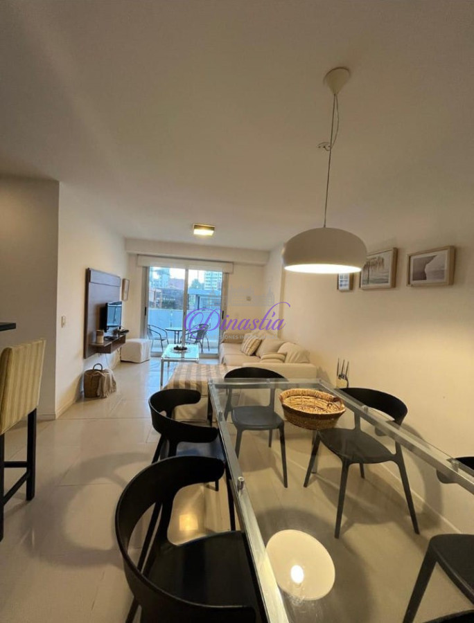 Apartamento ID.411 - Alquiler temporario Apartamento 2 dormitorios en Parada 3, Punta del Este