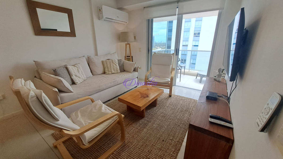 Apartamento ID.442 - Venta Apartamento de 2 dormitorios en Parada 3, Punta del Este