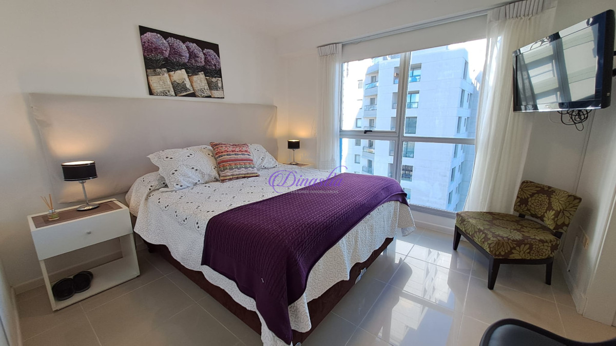 Apartamento ID.403 - Alquiler temporario Apartamento 2 dormitorios y medio en Parada 3, Punta del Este