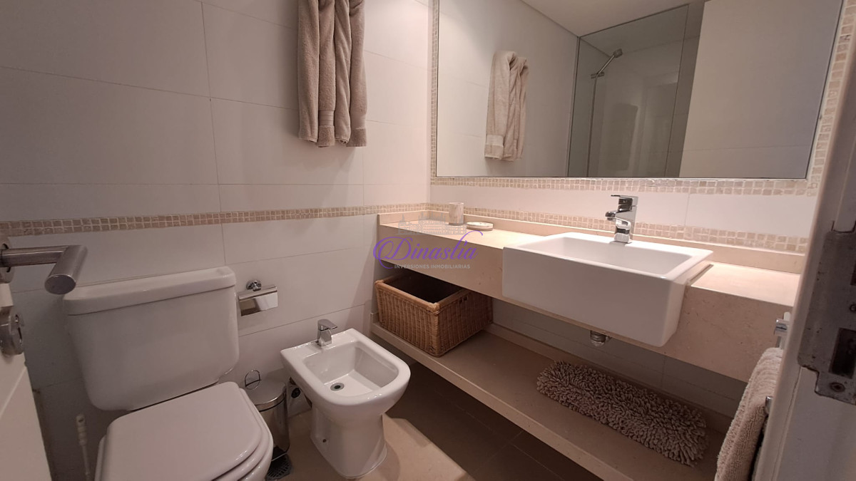 Apartamento ID.288 - Alquiler temporario Apartamento de 3 dormitorios frente al mar en Manantiales, Maldonado