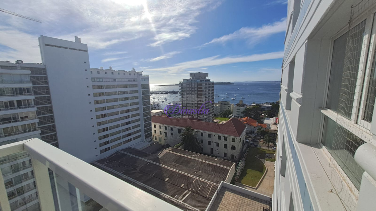 Apartamento ID.444 - Alquiler Apartamento 2 dormitorios en Península, Punta del Este