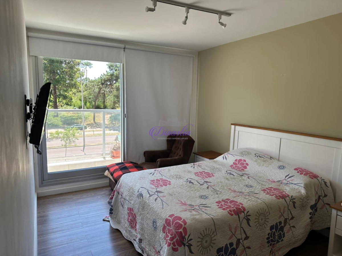 Apartamento ID.511 - Alquiler Invernal de 3 dormitorios sobre Roosvelt