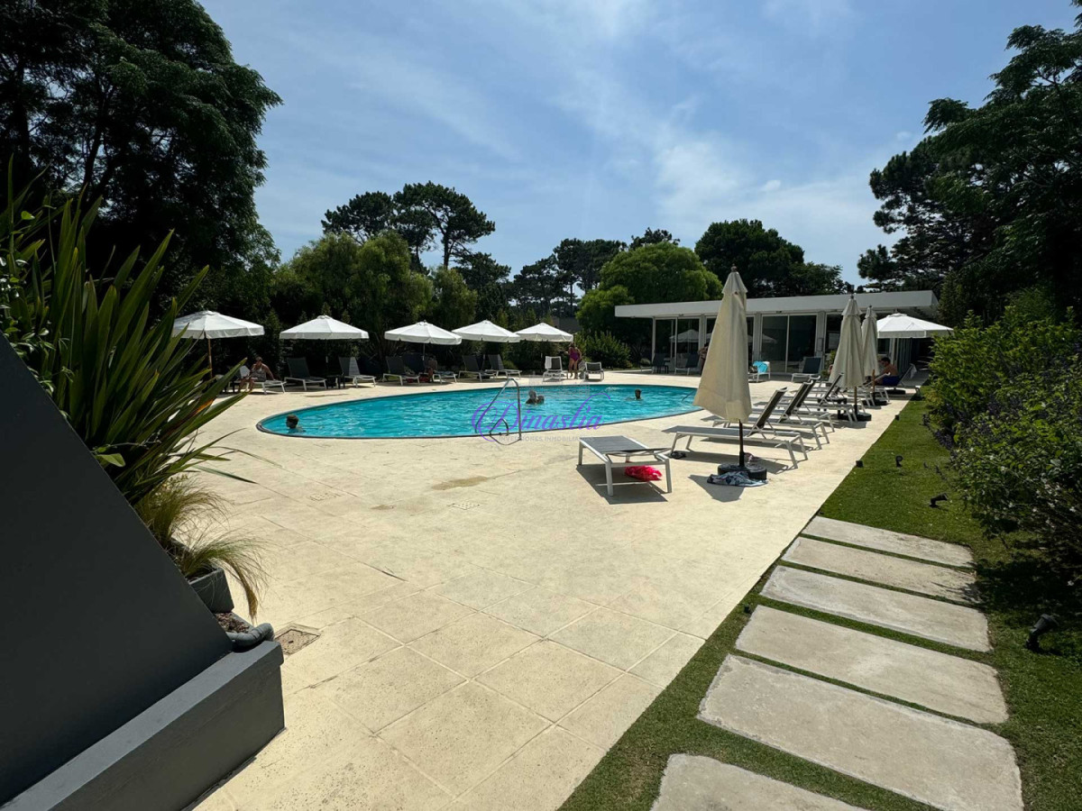 Apartamento ID.463 - Alquiler temporario Apartamento 2 dormitorios en Roosevelt, Punta del Este