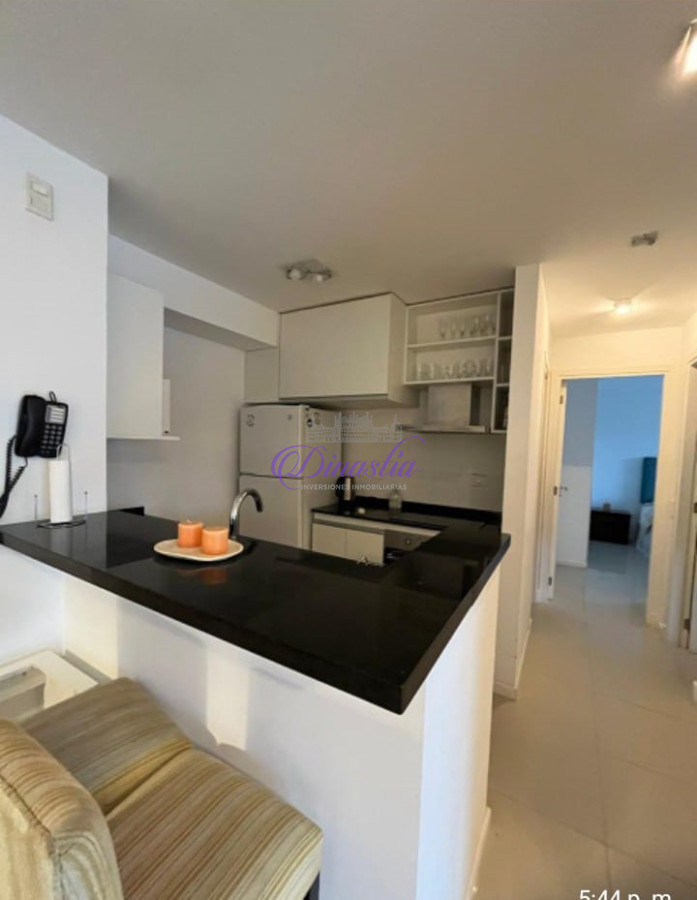 Apartamento ID.411 - Alquiler temporario Apartamento 2 dormitorios en Parada 3, Punta del Este