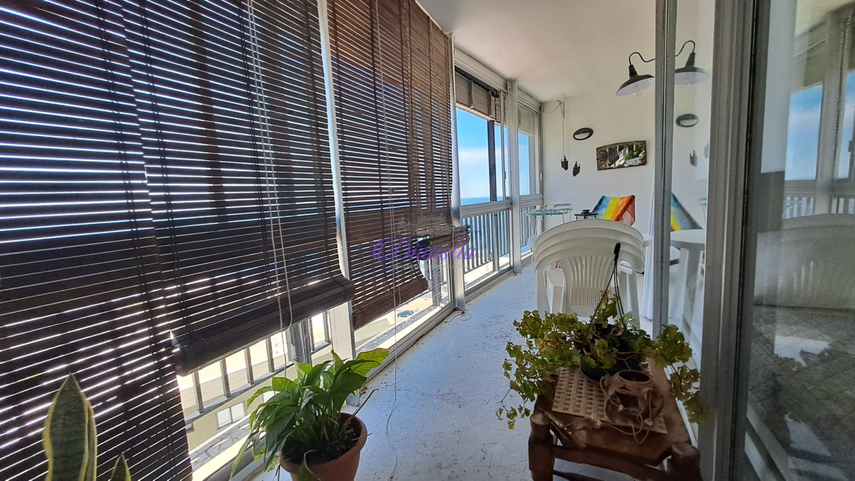Apartamento ID.436 - Alquiler temporario Apartamento de 2 dormitorios en Península, Punta del Este.