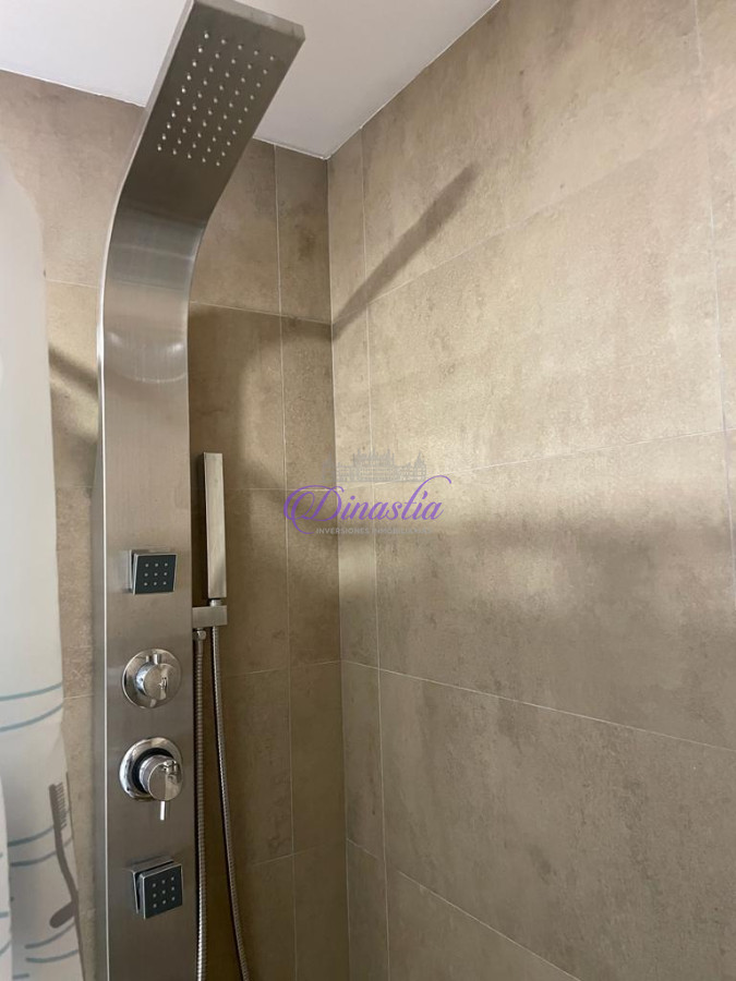 Apartamento ID.419 - Alquiler temporario Apartamento frente al mar de 1 dormitorio en Playa Mansa, Punta del Este