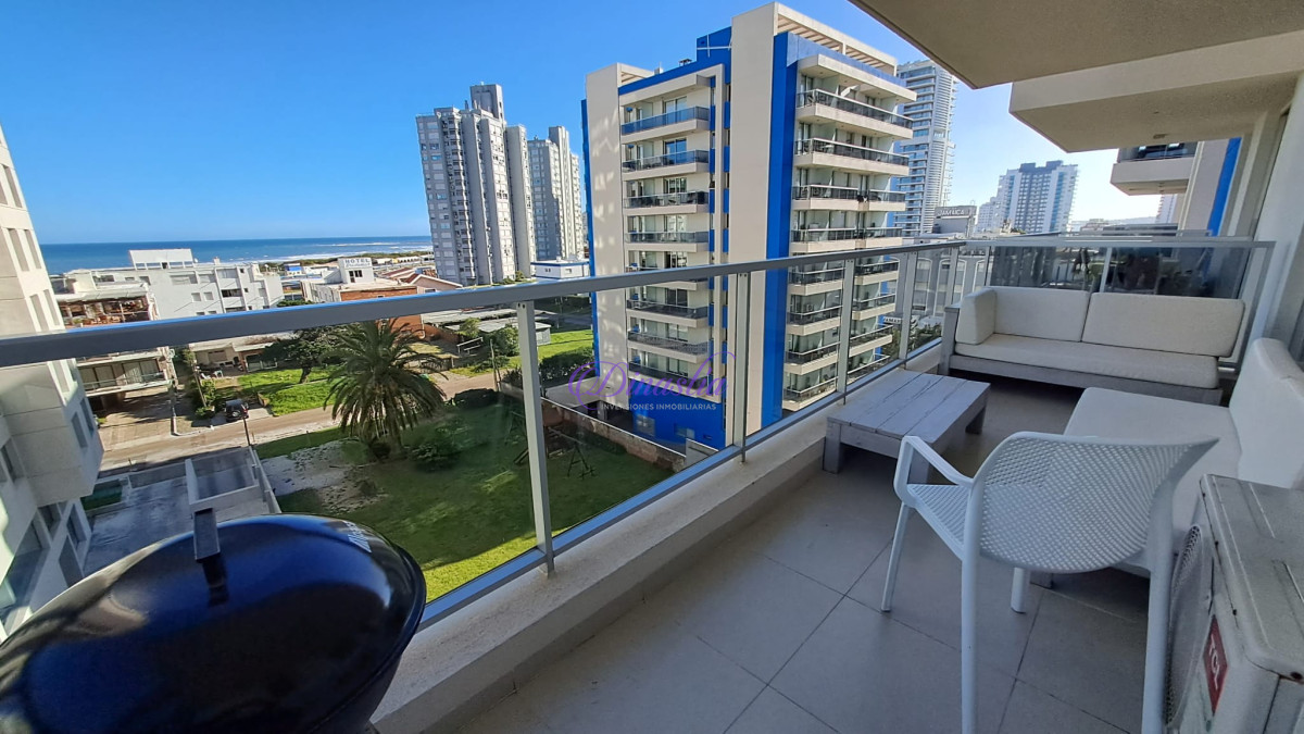 Apartamento ID.320 - Alquiler Apartamento 2 dormitorios en Parada 3, Punta del Este