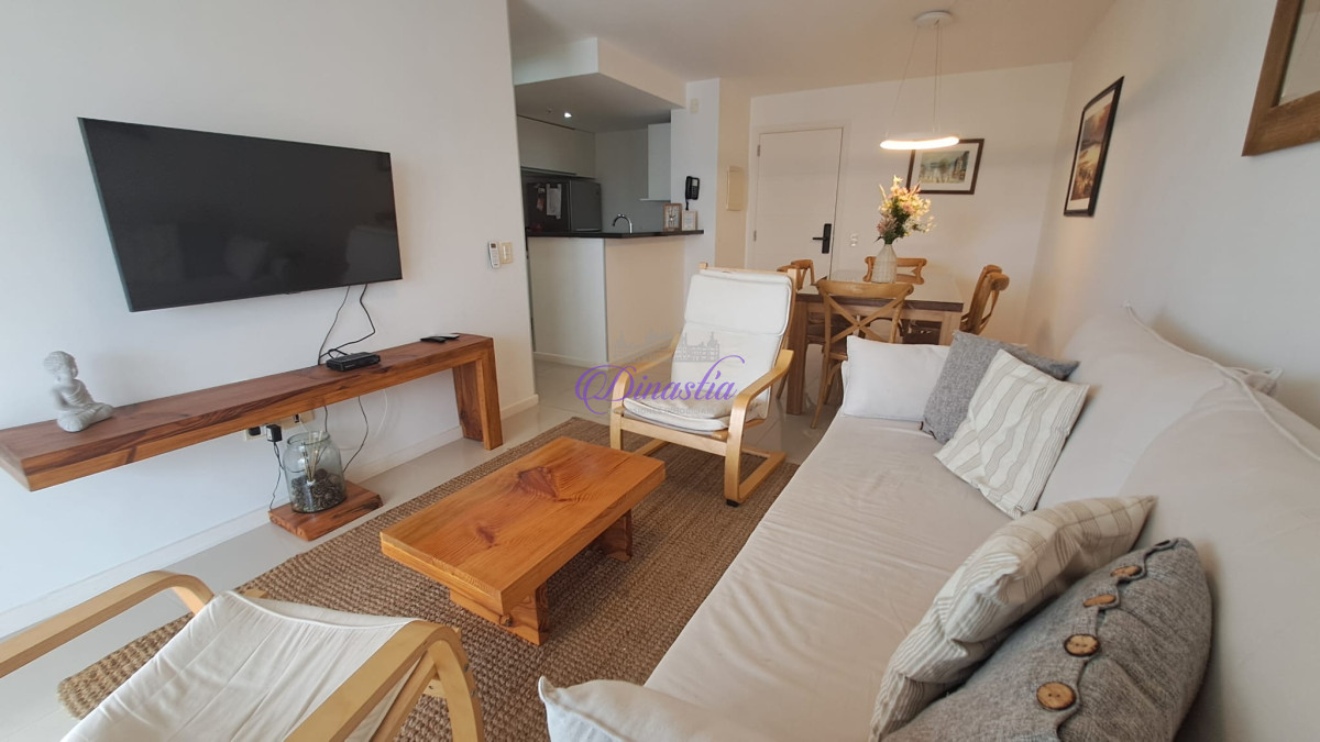 Apartamento ID.442 - Venta Apartamento de 2 dormitorios en Parada 3, Punta del Este