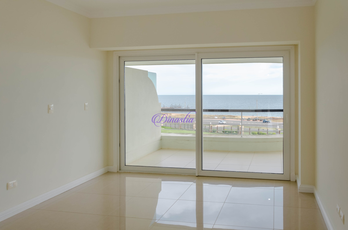 Apartamento ID.309 - Venta Penthouse de 3 dormitorios en Veramansa, Punta del Este
