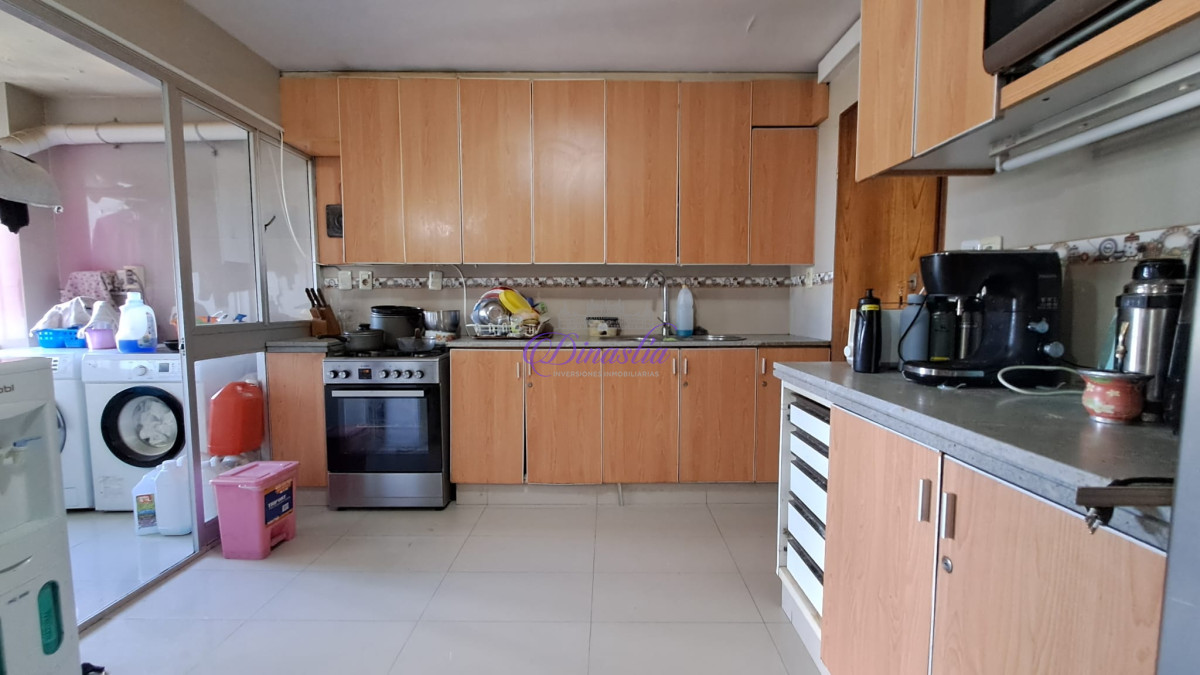 Apartamento ID.393 - Venta Apartamento de 3 dormitorios en Roosevelt, Punta del Este