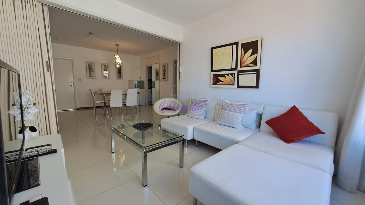 Apartamento ID.369 - Alquiler temporario Apartamento de 1 dormitorio en Península, Punta del Este