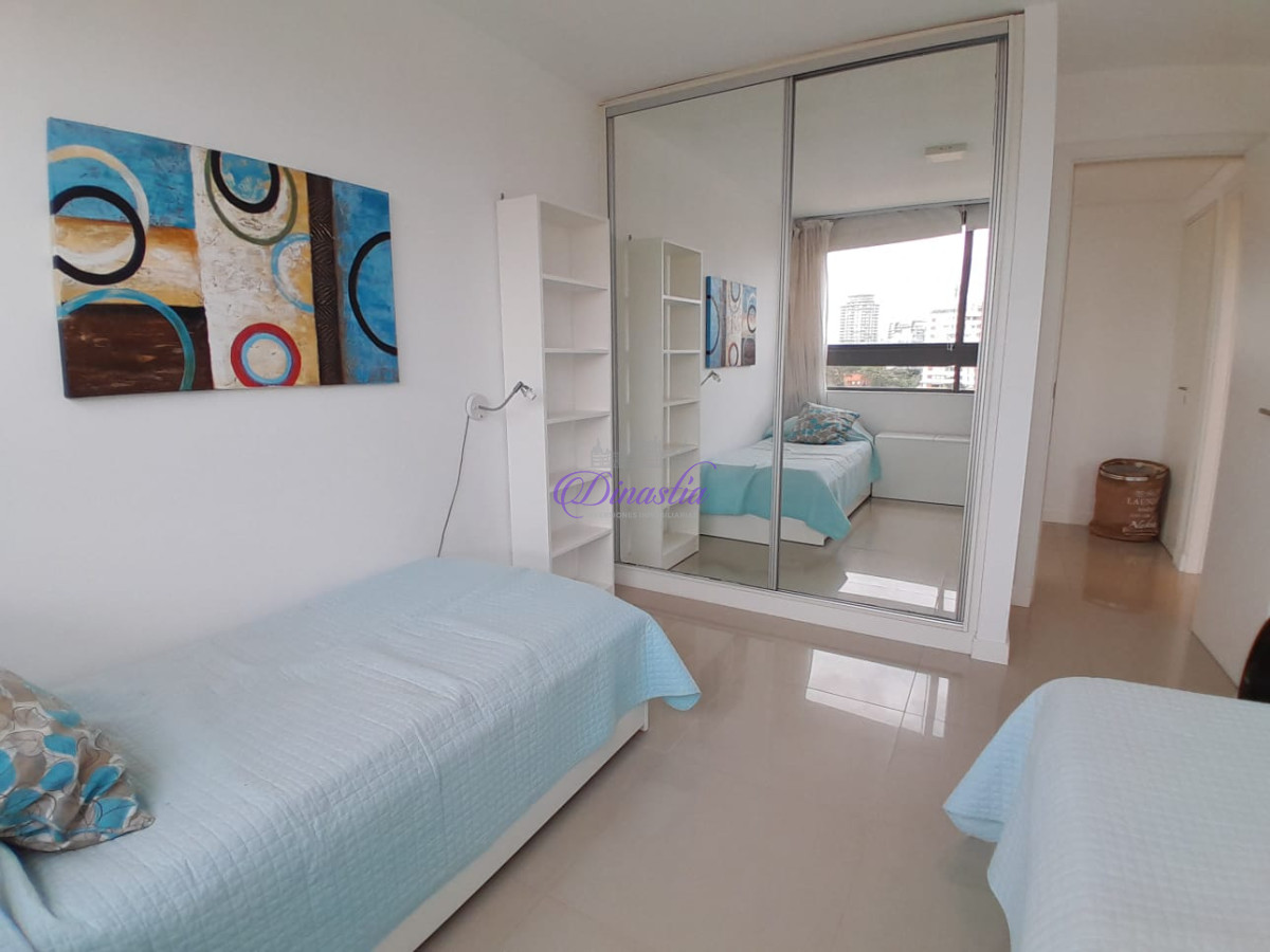 Apartamento ID.190 - Alquiler temporario Apartamento 2 dormitorios en Aidy Grill, Punta del Este.