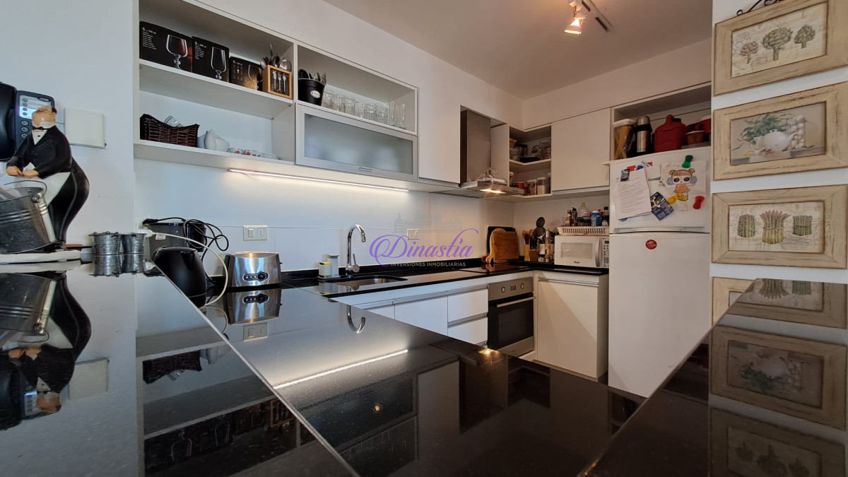 Apartamento ID.320 - Alquiler Apartamento 2 dormitorios en Parada 3, Punta del Este