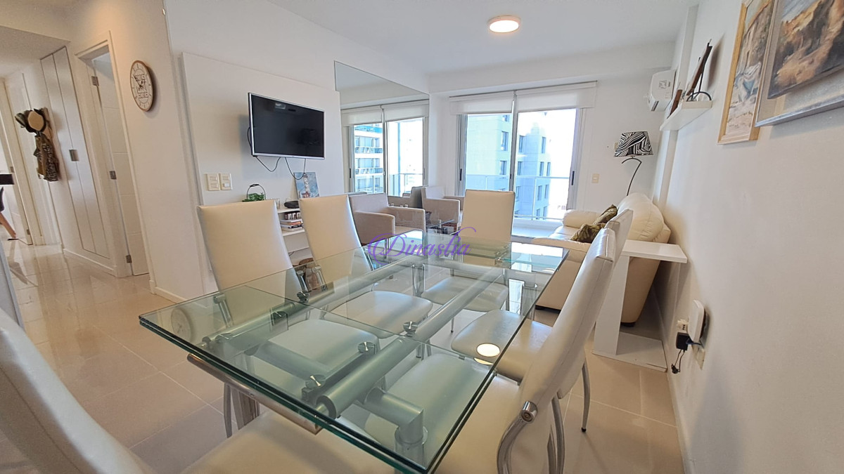 Apartamento ID.403 - Alquiler temporario Apartamento 2 dormitorios y medio en Parada 3, Punta del Este