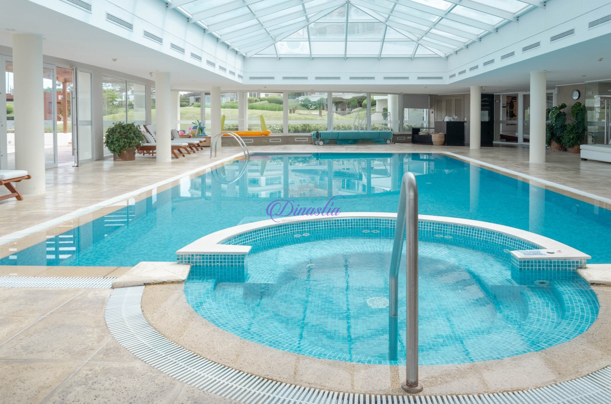 Apartamento ID.303 - Venta Penthouse de 3 dormitorios en Veramansa, Punta del Este