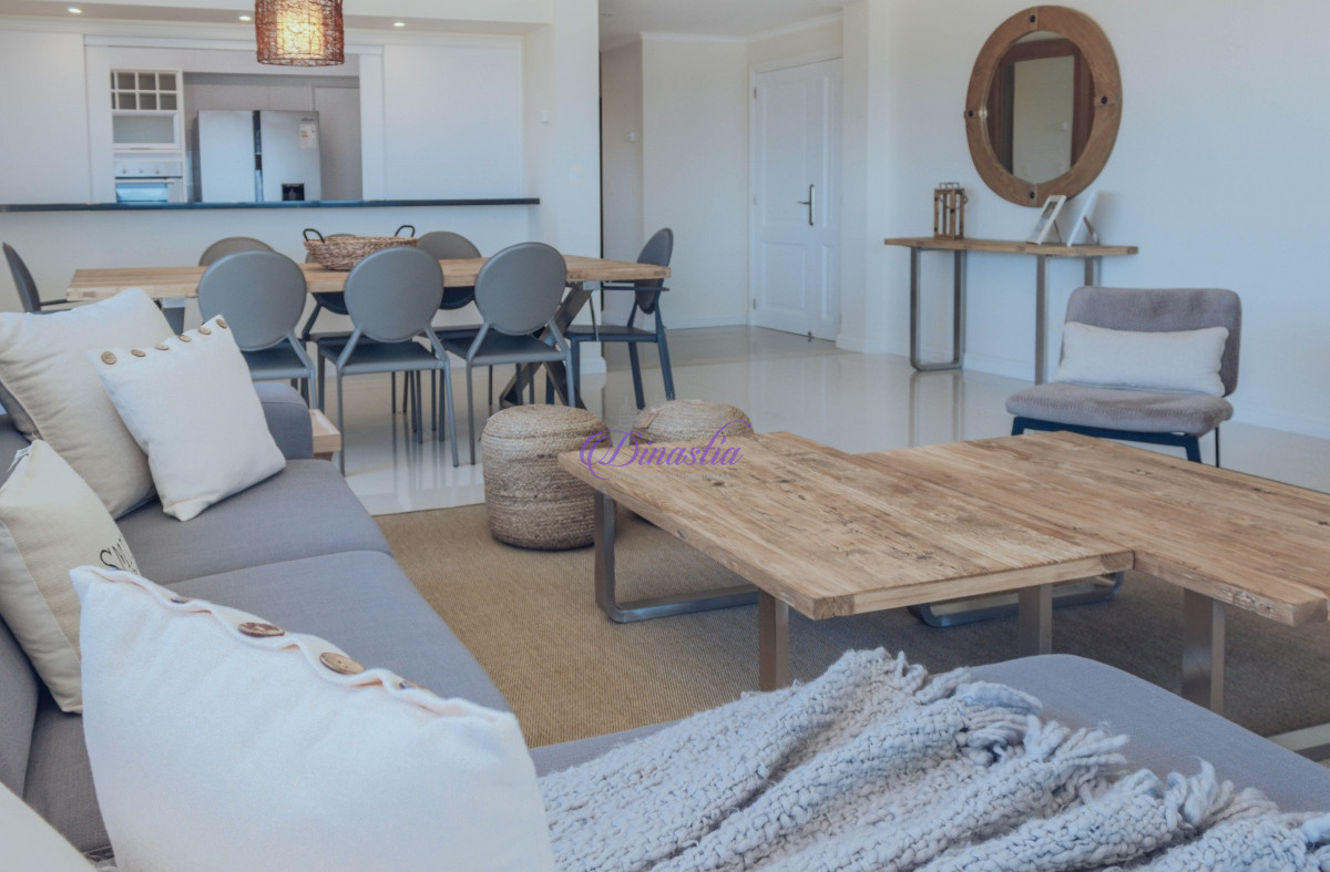 Apartamento ID.304 - Venta Penthouse de 4 dormitorios en Veramansa, Punta del Este