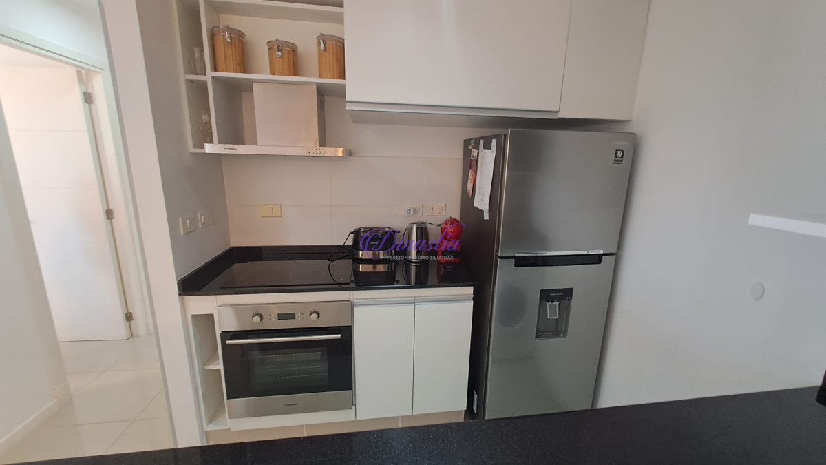 Apartamento ID.442 - Venta Apartamento de 2 dormitorios en Parada 3, Punta del Este