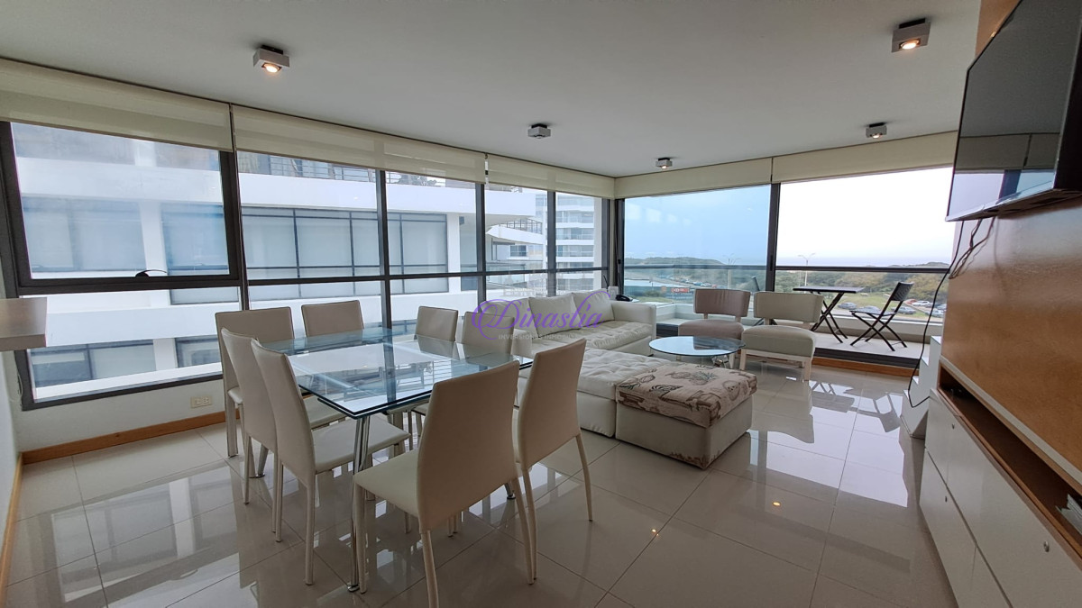 Apartamento ID.213 - Venta y Alquiler temporario Penthouse 3 dormitorios en primera linea de Rincon del Indio, Punta del Este