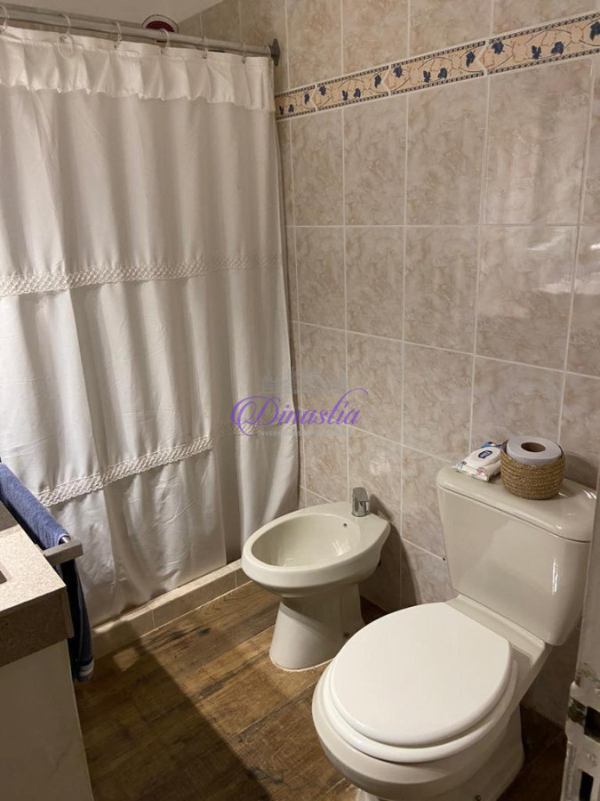 Casa ID.43 - Alquiler temporario Casa de 2 dormitorios en Playa Mansa, Punta del Este.