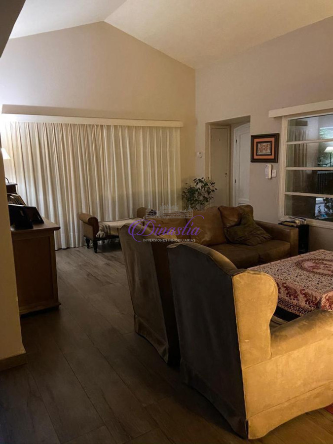 Casa ID.43 - Alquiler temporario Casa de 2 dormitorios en Playa Mansa, Punta del Este.