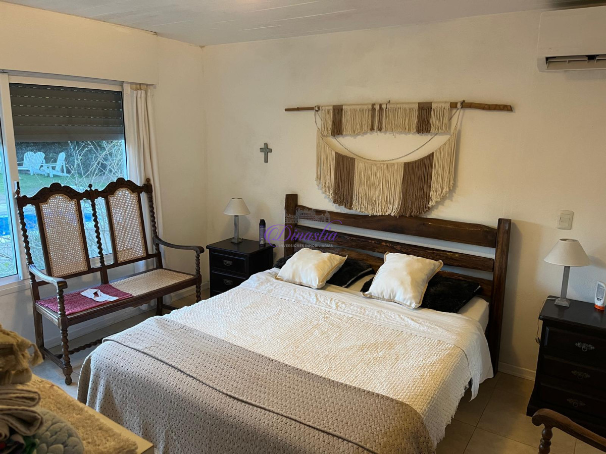 Casa ID.49 - Alquiler Temporario Casa de 3 dormitorios en La Barra, Maldonado.