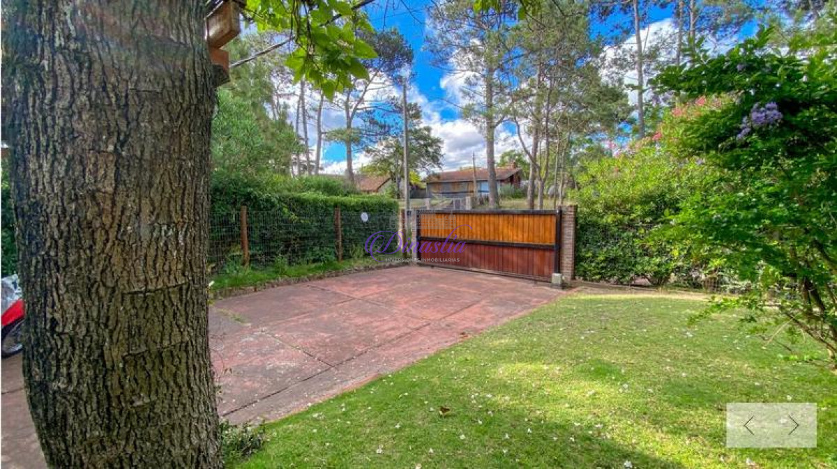 Casa ID.64 - Alquiler temporario Casa de 3 dormitorios en Pinares, Punta del Este.