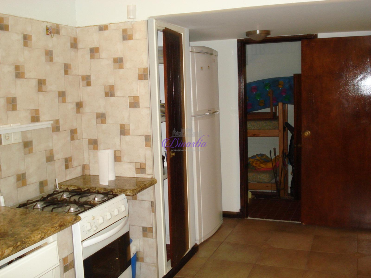 Casa ID.90 - Venta Casa de 4 dormitorios y dependencia en San Rafael, Punta del Este.