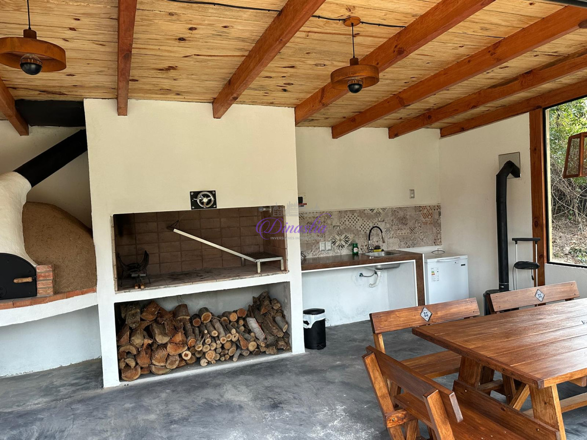 Casa ID.409 - Alquiler temporal Casa de 3 dormitorios en Jardines de Cordoba, Punta del Este