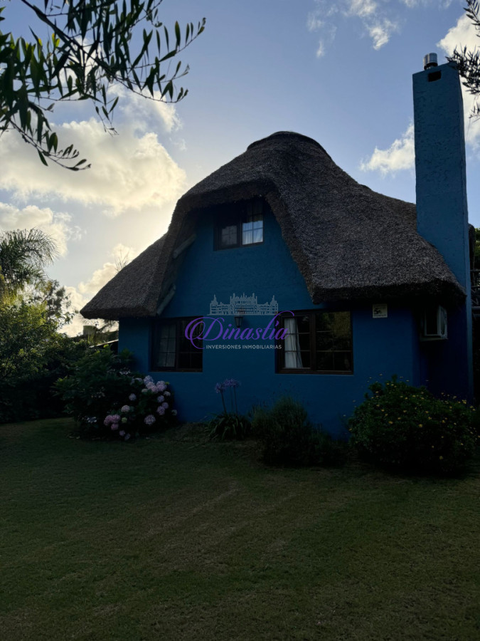 Casa ID.471 - Alquiler temporario Casa 3 dormitorios en La Barra, Punta del Este