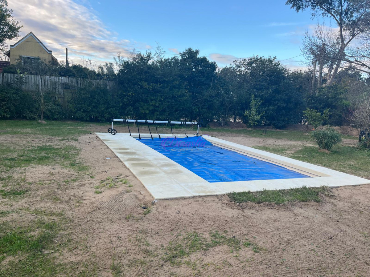 Casa ID.49 - Alquiler Temporario Casa de 3 dormitorios en La Barra, Maldonado.