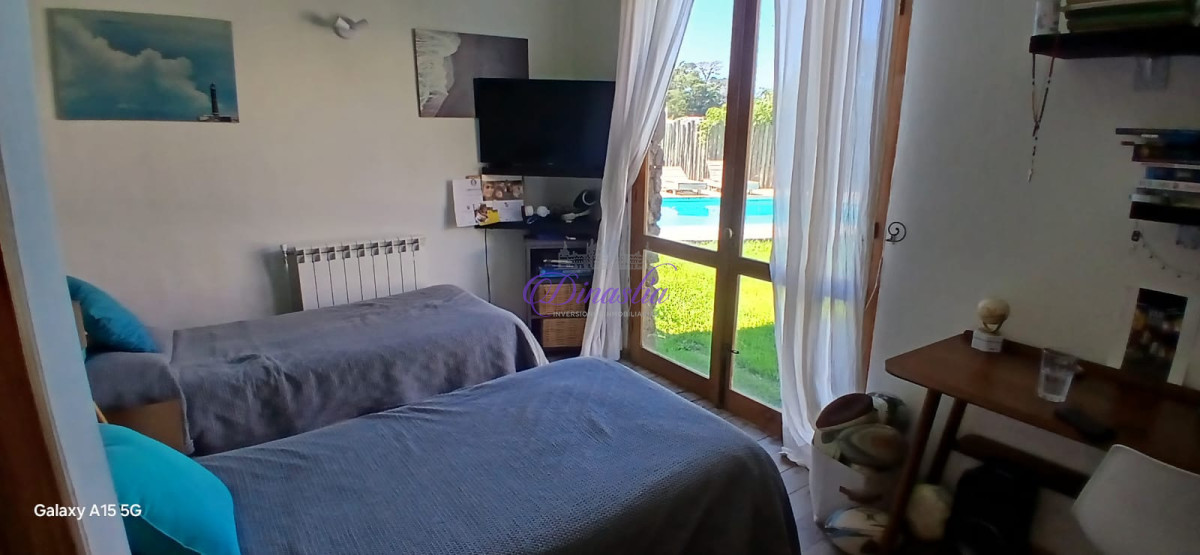 Casa ID.472 - Alquiler Temporal Casa 3 dormitorios y dependencia en Zona de La Arbolada, Punta del Este