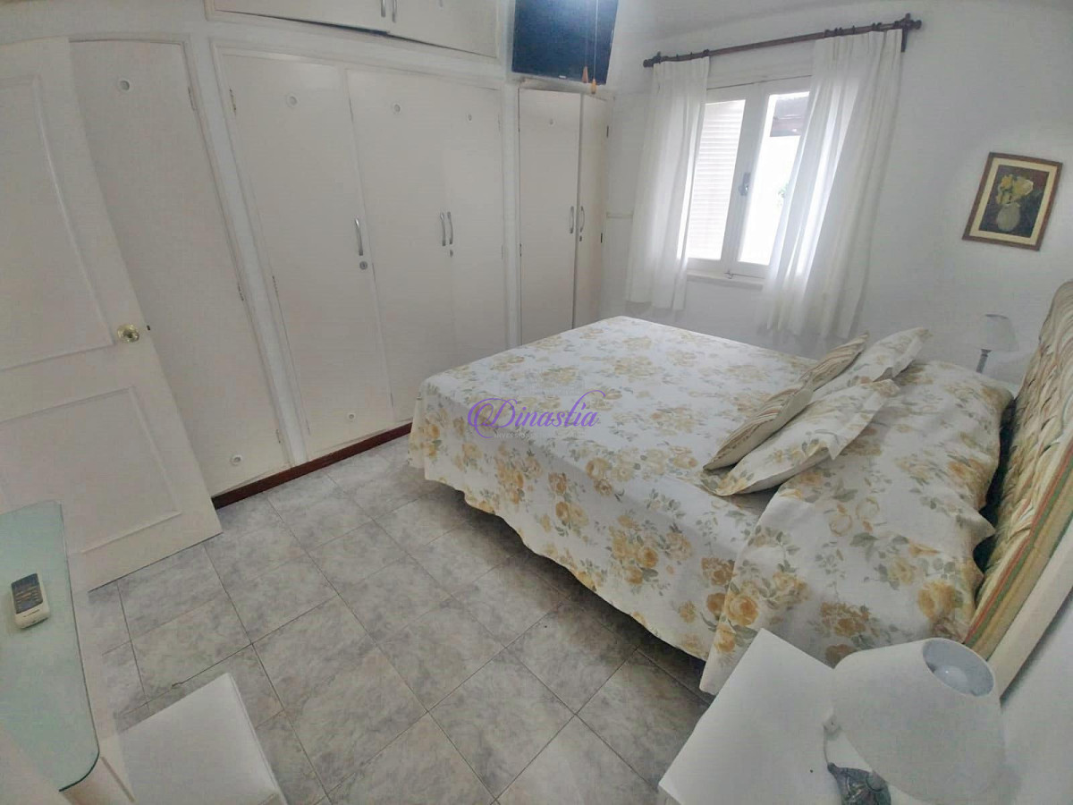 Casa ID.39 - Alquiler temporario casa de 3 dormitorios en Playa Mansa, Punta del Este.