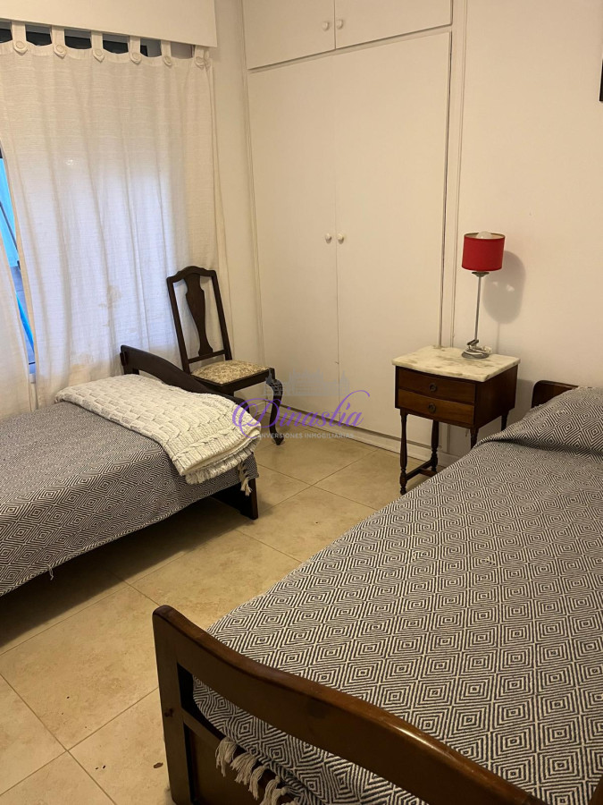 Casa ID.49 - Alquiler Temporario Casa de 3 dormitorios en La Barra, Maldonado.