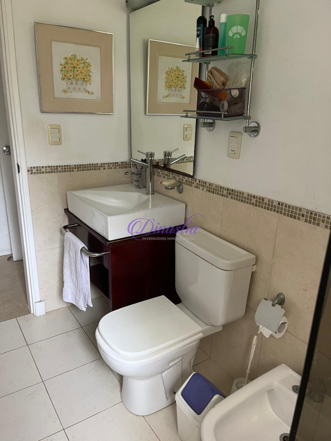 Casa ID.49 - Alquiler Temporario Casa de 3 dormitorios en La Barra, Maldonado.