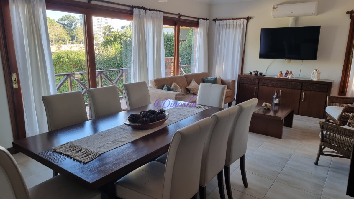 Casa ID.476 - Alquiler de casa 4 dormitorios en cantegrill