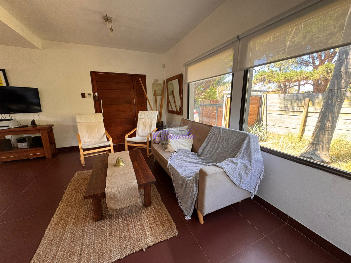 Casa ID.446 - Venta Casa de 3 dormitorios en Brio. Buenos Aires, Manantiales Punta del Este.