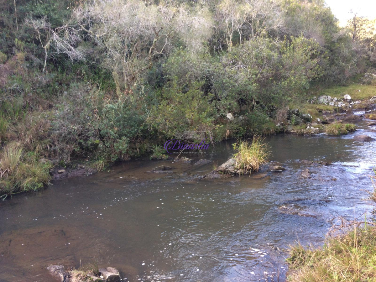 Chacra ID.397 - Venta Campo 12 Hectáreas sobre ruta 12 en Minas, Lavalleja.
