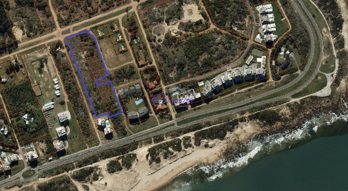 Terreno ID.210 - Venta de gran Terreno divisible en Rincón del Indio, Punta del Este