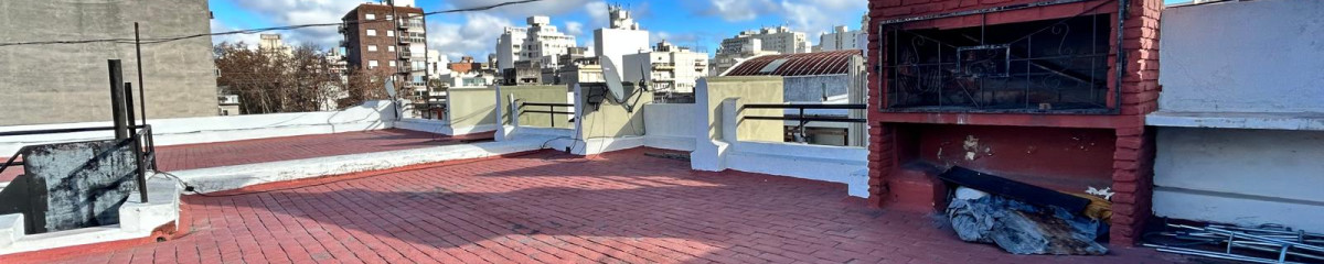 Venta Apartamento 2 Dormitorios Centro con Azotea Parrillero