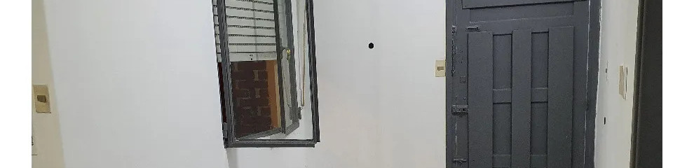 Venta Apartamento 1 Dormitorio La Comercial con patio