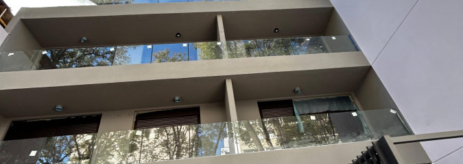 Venta a Estrenar 1 Dormitorio Punta Carretas Patio y Garaje