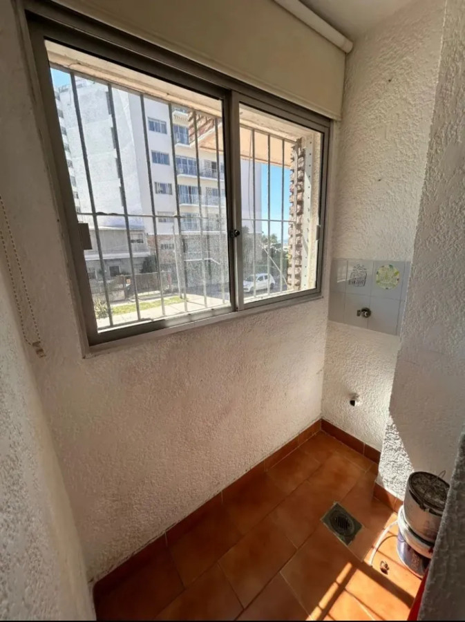 Apartamento ID.5306 - Alquiler Apartamento 2 Dormitorios Malvin 