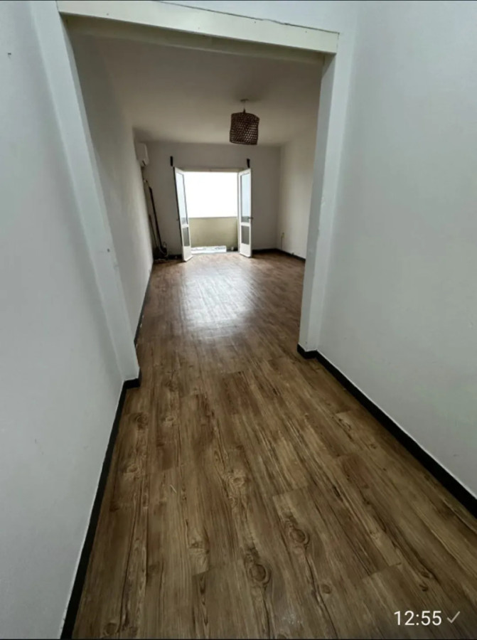 Apartamento ID.5792 - Alquiler Apartamento 2 Dormitorios Ciudad Vieja frente al Mar